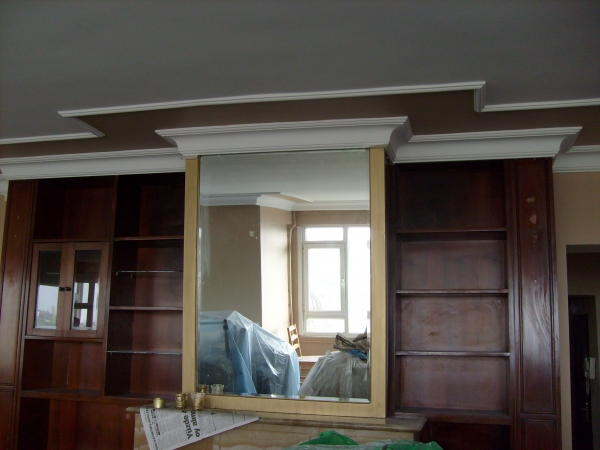 ANTİKA VİTRİN VERNİK UYGLAMA